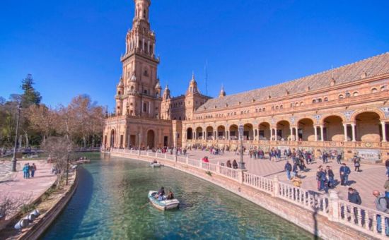 BÜYÜK İSPANYA 2026 PC (BCN-SVQ) BARCELONA (2) & VALENCİA (1) & GRANADA (2) & MADRİD (2)